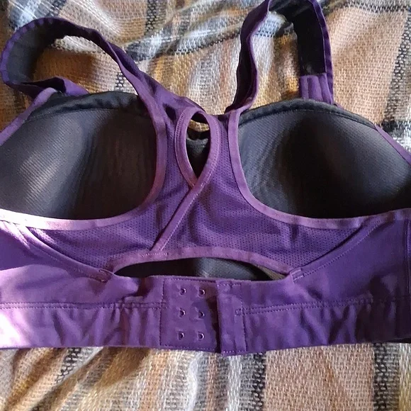 Moving Comfort Purple Sports Bra - Picture 6 of 9